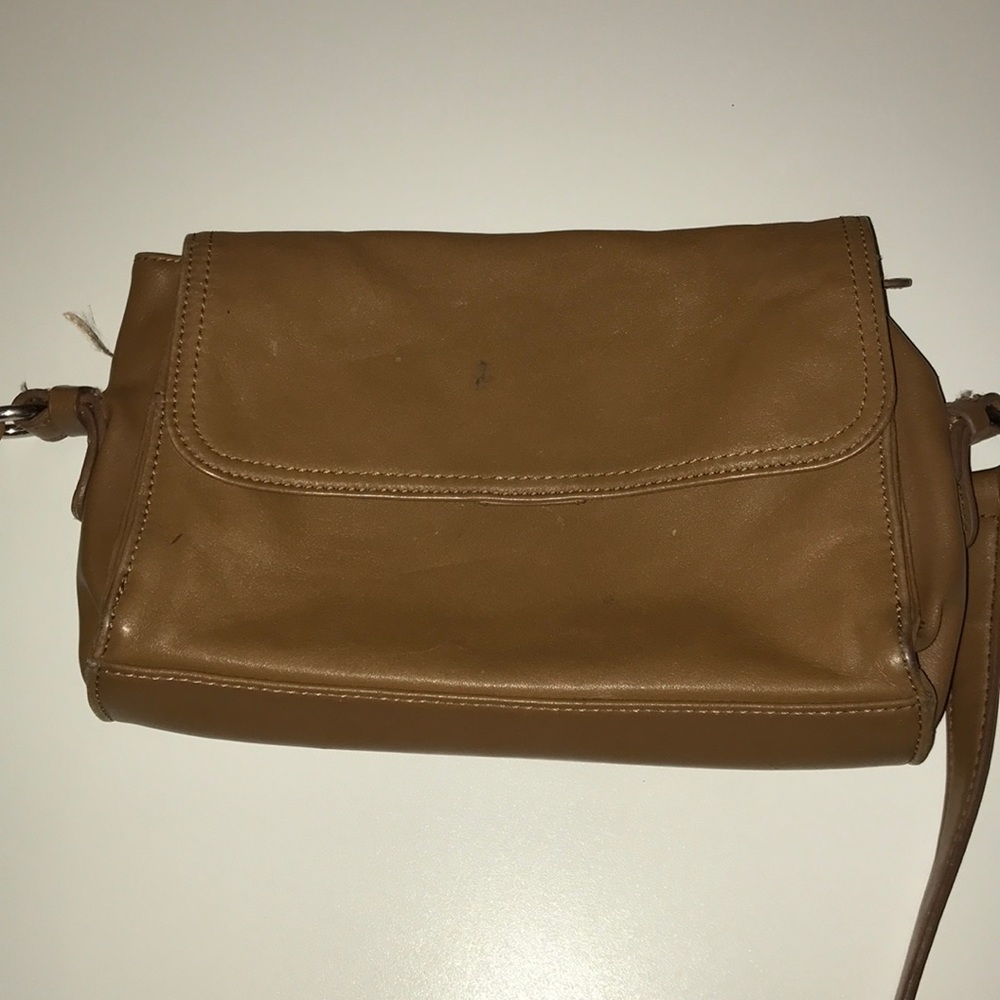 Tan Crossbody everyday purse